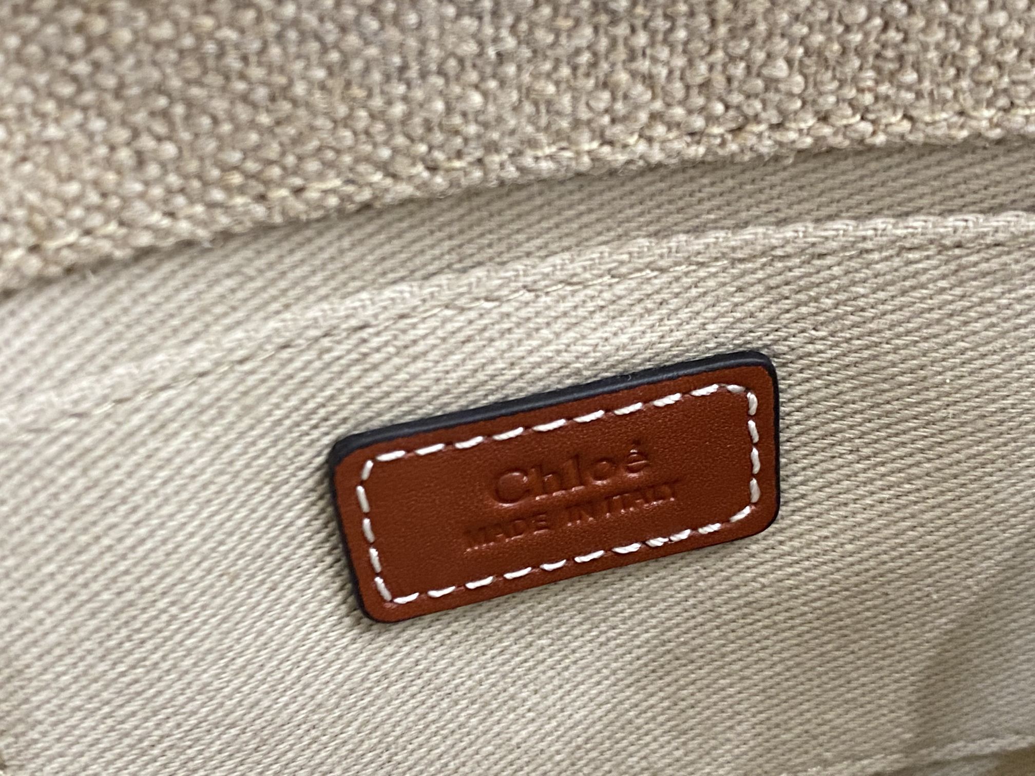 Chloe Mini Woody Tote Bag In Linen